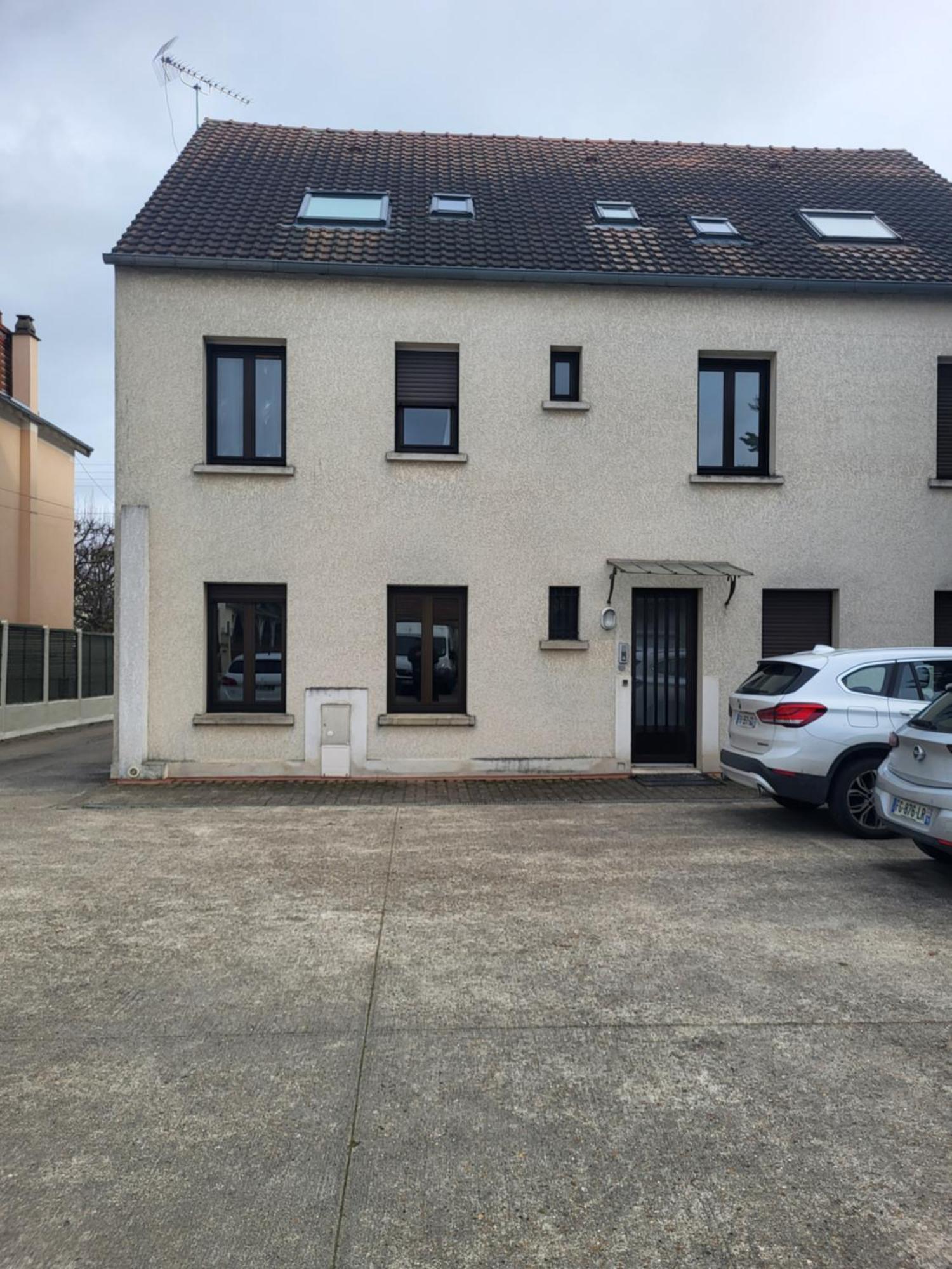 Appartement Elegant A Conflant Conflans-Sainte-Honorine Exterior photo